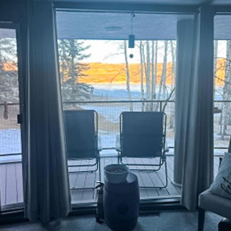 Roundhouse Grotto Bed & Breakfast YYC Dış mekan fotoğraf