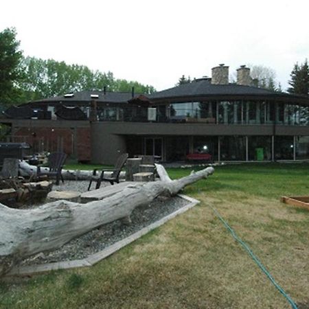 Roundhouse Grotto Bed & Breakfast YYC Dış mekan fotoğraf