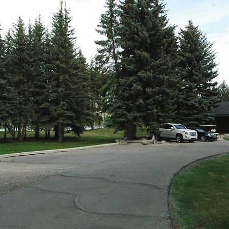 Roundhouse Grotto Bed & Breakfast YYC Dış mekan fotoğraf