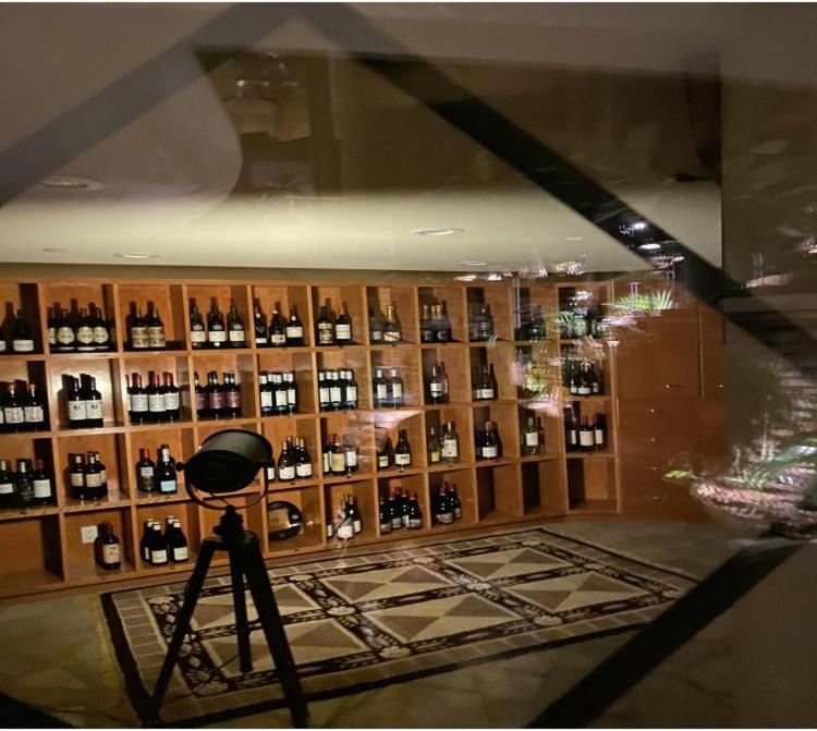 Roundhouse Grotto Bed & Breakfast YYC Dış mekan fotoğraf