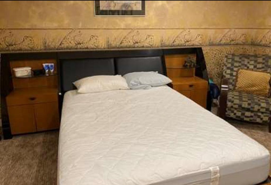 Roundhouse Grotto Bed & Breakfast YYC Dış mekan fotoğraf