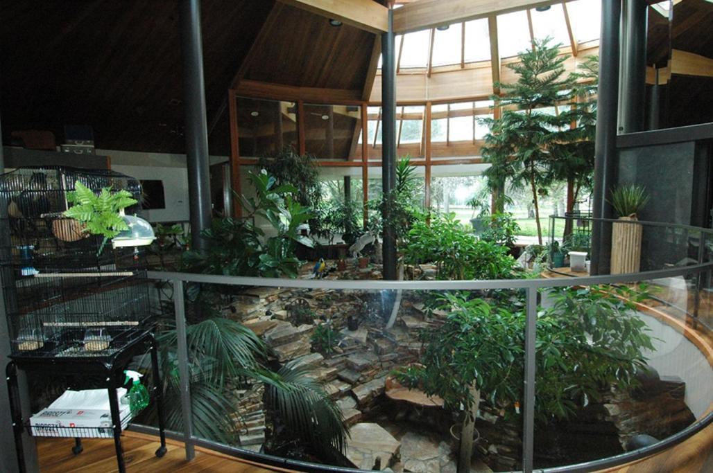 Roundhouse Grotto Bed & Breakfast YYC Dış mekan fotoğraf